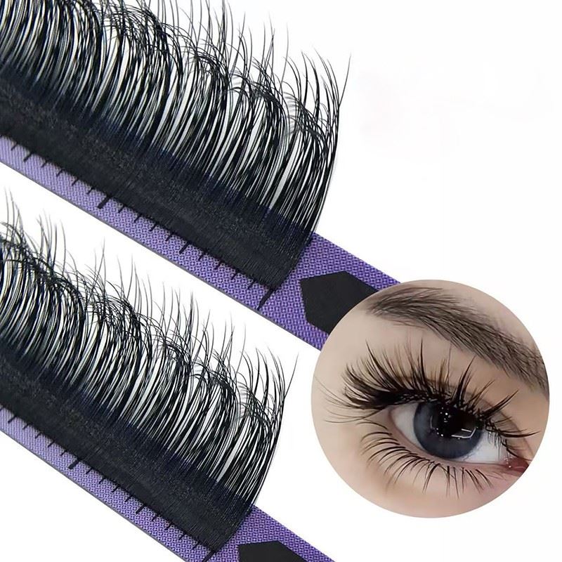 Fluffy Wispy Lashes